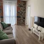 Piso En Castrillon Cerca De La Playa De Salinas, Eysines 34 1izq Vut-4368-as8 بيدراس بلانكاس