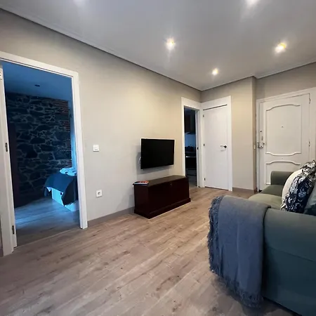 Piso En Castrillon Cerca De La Playa De Salinas, Eysines 34 1izq Vut-4368-as8 Apartmán Piedras Blancas