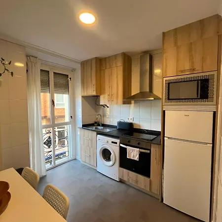 Piso En Castrillon Cerca De La Playa De Salinas, Eysines 34 1izq Vut-4368-as8 Appartement
